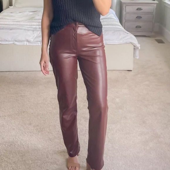 Abercrombie & Fitch Vegan Leather 90s Straight Pants - Picture 9 of 9